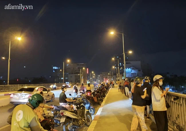 Cãi nhau dữ dội, nam thanh niên lao mình xuống sông mất tích, bạn gái hốt hoảng đứng trên cầu hô hoán-1