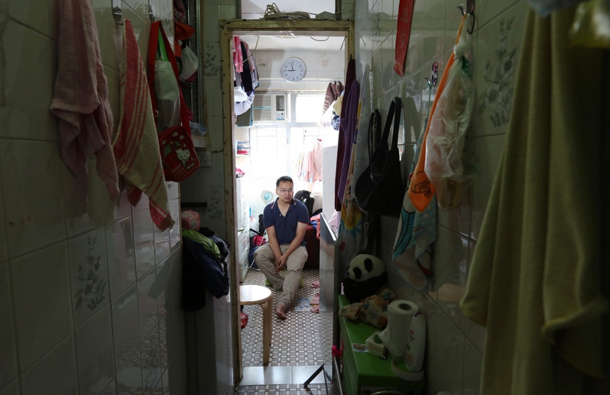 Giá thuê ‘nhà quan tài’ ở Hong Kong ngày càng đắt đỏ-2