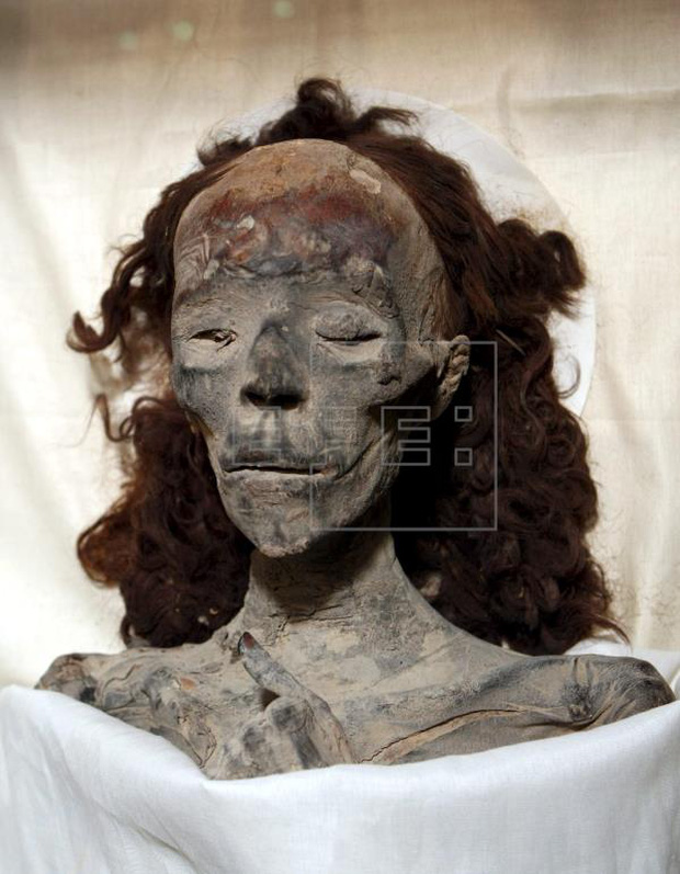 Tái hiện gương mặt xác ướp quý bà nghìn tuổi, các nhà khoa học khiến dân mạng sửng sốt về vẻ đẹp phụ nữ xưa, hiện thực có đúng như vậy?-2