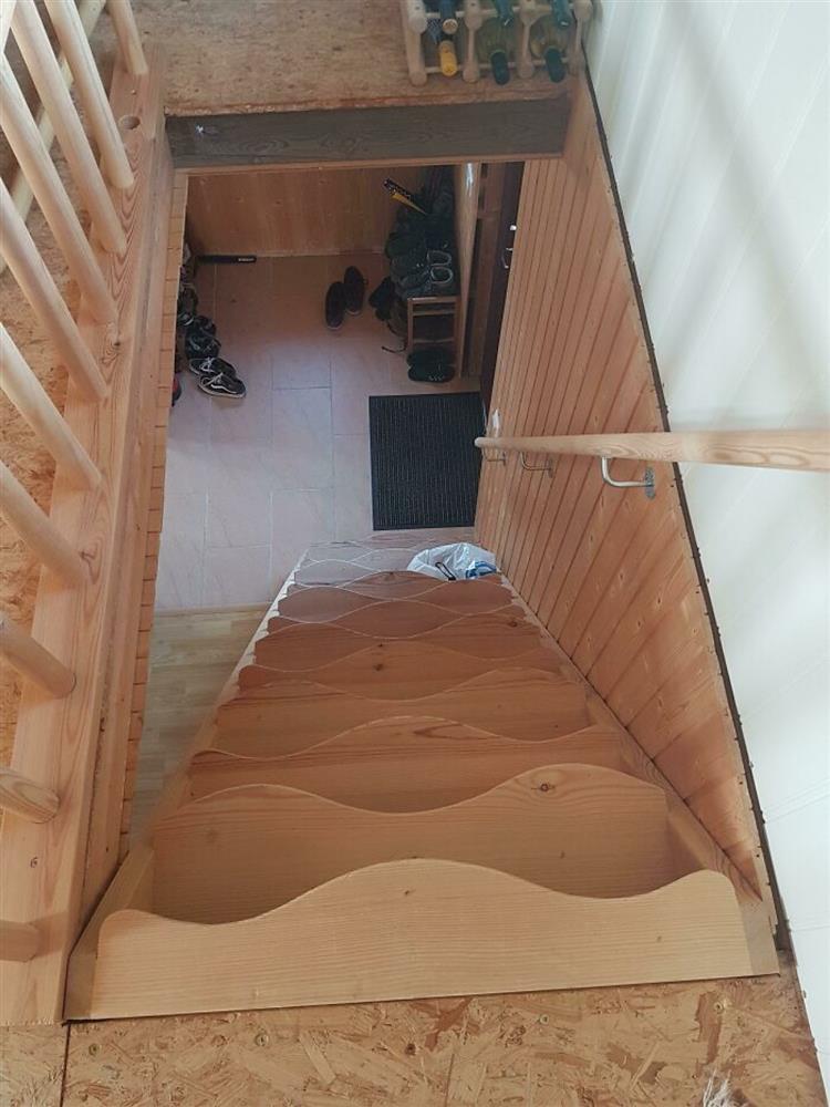 Những thiết kế cầu thang khó hiểu nhất mọi thời đại-7