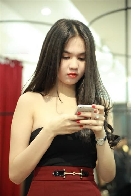 Nhìn lại bộ sưu tập đồng hồ hàng chục tỷ của Nữ hoàng nội y Ngọc Trinh trước khi bị mất cắp-7