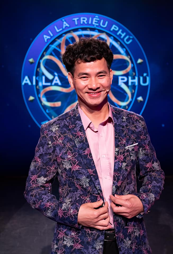 Xuân Bắc chơi Ai là triệu phú, hỏi ý kiến 2 con trai và cái kết khiến bố đứng hình-1