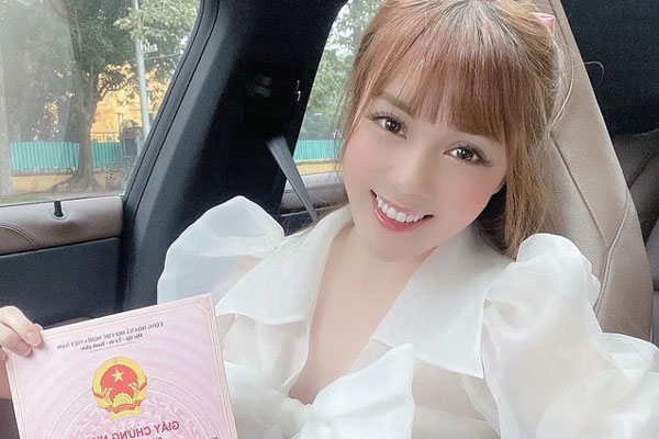 Bị đồn phẫu thuật thẩm mỹ, giảng viên hot girl Âu Hà My nói gì?-8