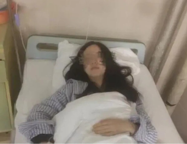 Cô gái 26 tuổi mắc ung thư cổ tử cung vì thường xuyên làm 3 việc trong kỳ kinh nguyệt dễ gây nhiễm vi rút HPV nhất-1