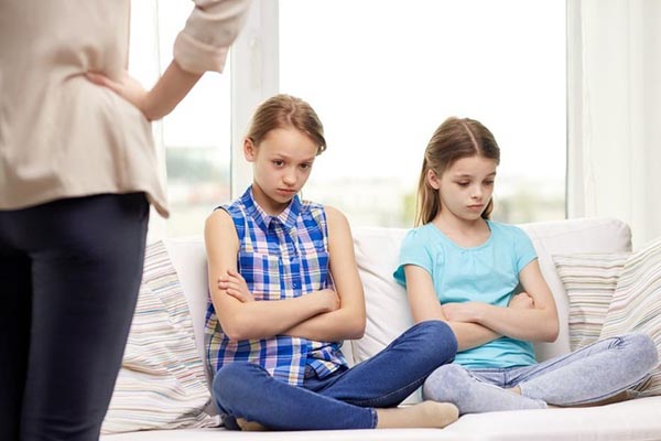 Bà mẹ mua 6 con cua về cho cả nhà ăn, hành động sau đó khiến dư luận bức xúc: Quá thiên vị-3