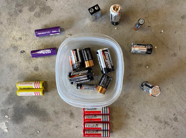 8 món đồ dù có hỏng cũng không được tuỳ tiện vứt thùng rác, nếu không là bạn đang giết” môi trường đó-4