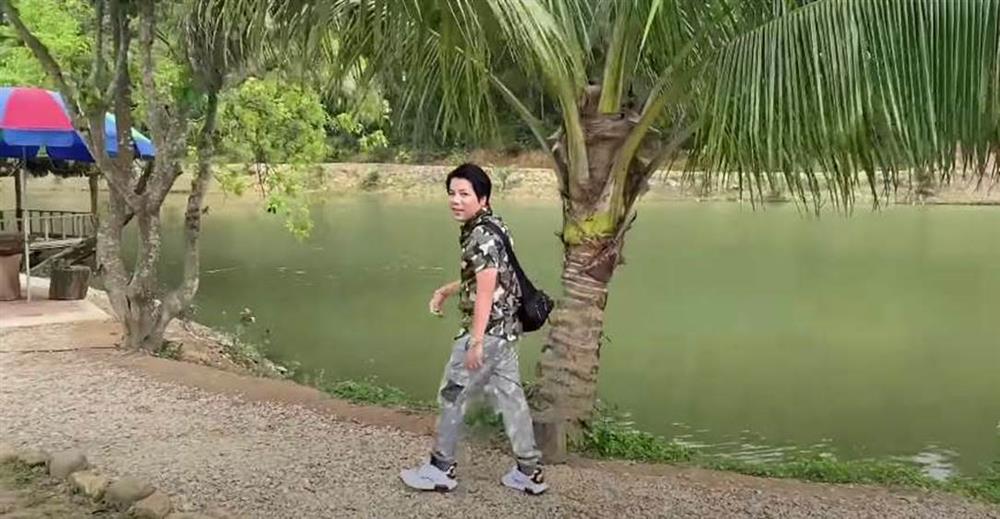 Khoa Pug bất ngờ tung clip với lời nhắn: Video cuối cùng tại Việt Nam, tạm biệt-1