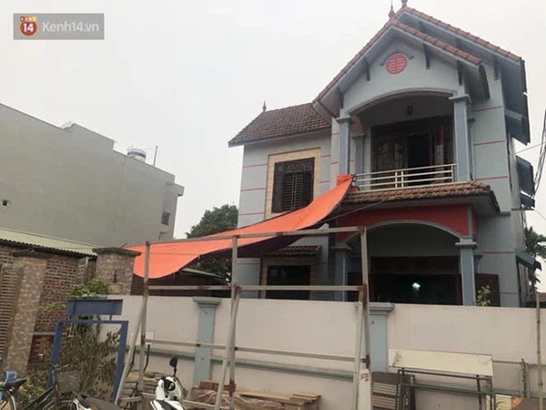 Vụ nam sinh lớp 8 bị bạn học đâm tử vong ở Hà Nội: Mẹ khóc ngất khi biết tin, ông nội về nhà lấy hết tiền cứu cháu nhưng không kịp-2