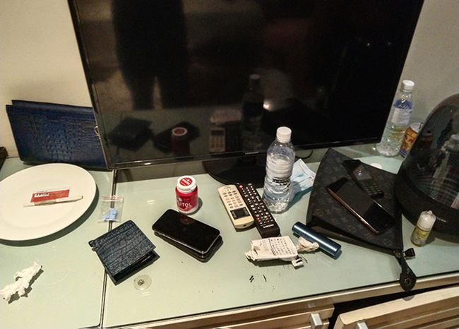 Hình ảnh đối tượng cầm đầu và đàn em bị bắt vụ động lắc ở BV Tâm thần TW I, trong đó có cả nhân viên y tế và hot girl-5