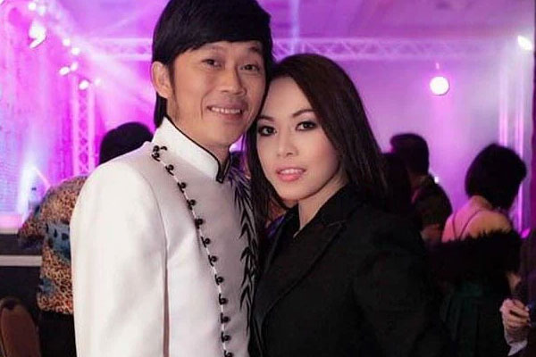 Danh hài Hoài Linh tung bộ ảnh đẹp trai như soái ca, hết Phi Nhung đến Khả Như muốn chốt đơn-8