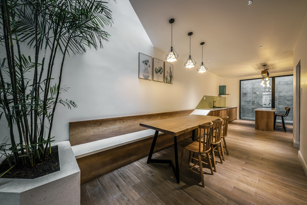 Vợ chồng trẻ xây nhà 2,2 tỷ nổi nhất ngõ, dành hẳn một nửa diện tích cho chi tiết độc đáo này-5