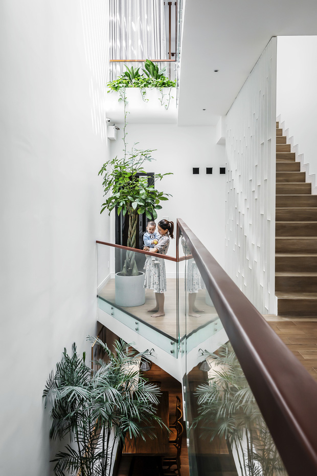 Vợ chồng trẻ xây nhà 2,2 tỷ nổi nhất ngõ, dành hẳn một nửa diện tích cho chi tiết độc đáo này-8