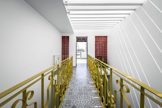 Vợ chồng trẻ xây nhà 2,2 tỷ nổi nhất ngõ, dành hẳn một nửa diện tích cho chi tiết độc đáo này-11