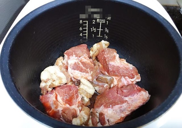 Thịt heo sốt mật ong nhà làm chỉ cần nồi cơm điện là đủ mềm và đậm vị chẳng kém ngoài hàng-6