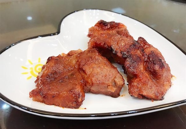 Thịt heo sốt mật ong nhà làm chỉ cần nồi cơm điện là đủ mềm và đậm vị chẳng kém ngoài hàng-8