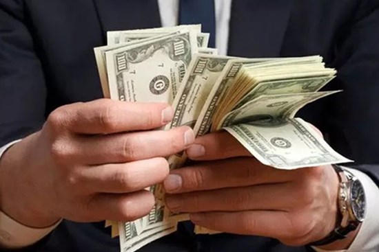 Đàn ông sinh tháng âm lịch này là 'đệ tử thần tài', thông minh xuất chúng