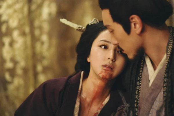 Cậu bé 3 tuổi ngủ gục trong giờ ăn trưa, camera ghi lại sự vô tâm của giáo viên dẫn đến cái chết-2