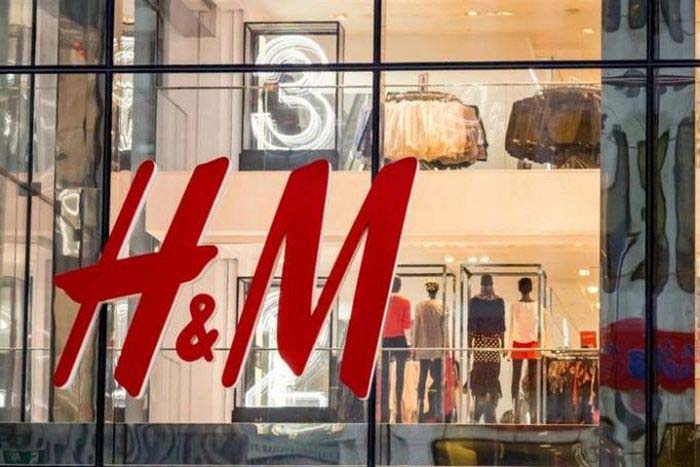 Điểm lại những lần H&M bị kêu gọi tẩy chay tại nhiều nơi trên thế giới-3