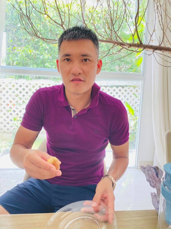 Thuỷ Tiên dở khóc dở cười khi Công Vinh tặng quà khủng” cuối tuần, hết Cá tháng 4 rồi mà vẫn nhận cái kết buồn-3