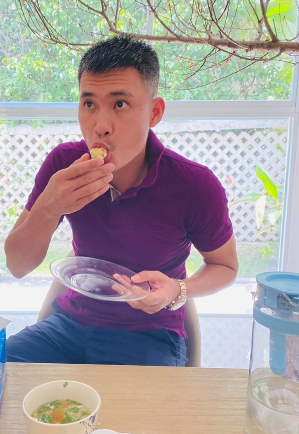 Thuỷ Tiên dở khóc dở cười khi Công Vinh tặng quà khủng” cuối tuần, hết Cá tháng 4 rồi mà vẫn nhận cái kết buồn-4