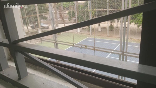 2 năm sắm vai bệnh nhân tâm thần của tên tội phạm lọc lõi, những đặc quyền khó hiểu và mối quan hệ thân thiết với các cán bộ BV Tâm thần TW I-4