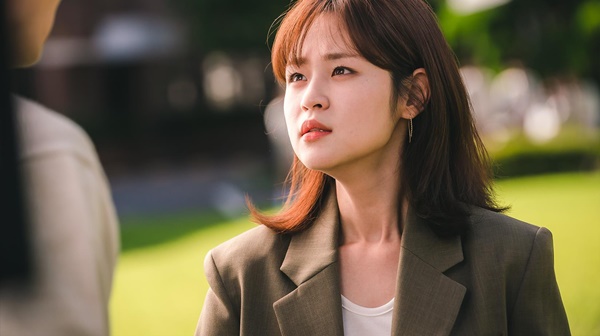 Giữa lúc tôi đang chật vật vì nợ nần thì bạn thân của chồng cũ bỗng đến gặp và đưa ra đề nghị không thể tin nổi-1