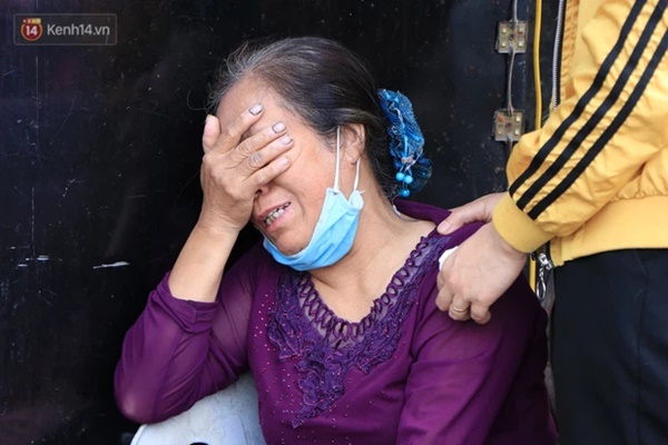 Nỗi đau tột cùng của người mẹ trong vụ cháy khiến cả gia đình 4 người tử vong: Giờ tôi mất hết con cháu rồi”-3