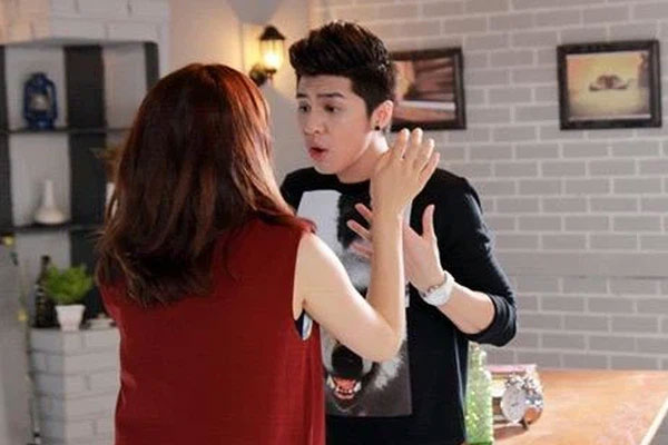 Mỗi lần đi chơi, người yêu đều đem theo một chai nước, biết lý do, em hốt hoảng vội vã chia tay-2