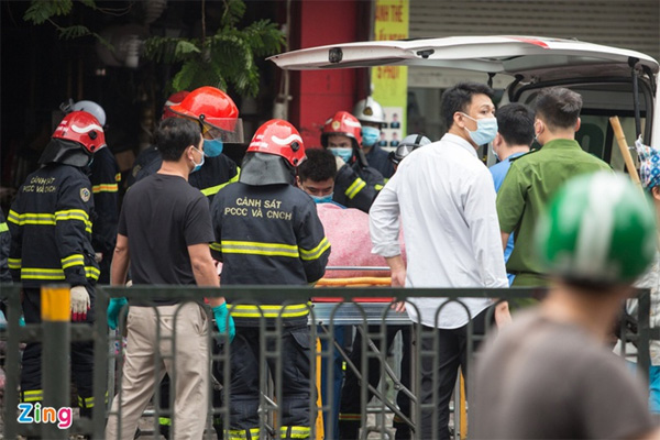 4 nạn nhân vụ cháy ở Hà Nội đã cố thoát thân nhưng không có lối ra-1