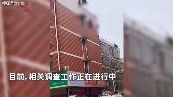 Chồng siết cổ vợ và con gái 21 tuổi, để lại thư tuyệt mệnh rồi treo cổ tự tử trên dàn nóng điều hòa, hàng xóm tiết lộ nội tình cay đắng-3