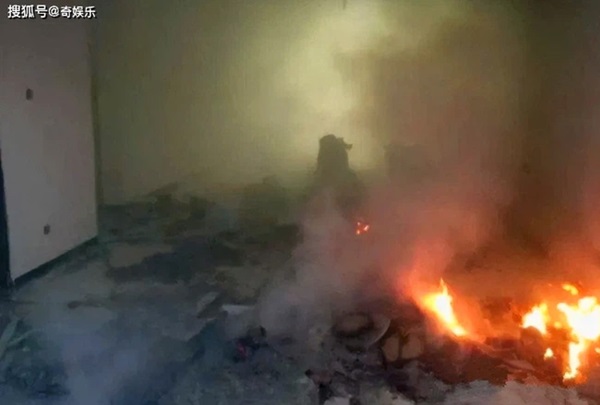 13 người đến dự tiệc tân gia bất ngờ bị chủ nhà khóa cửa thiêu sống, hung thủ tiết lộ về âm mưu tàn độc khiến ai cũng lạnh sống lưng-2