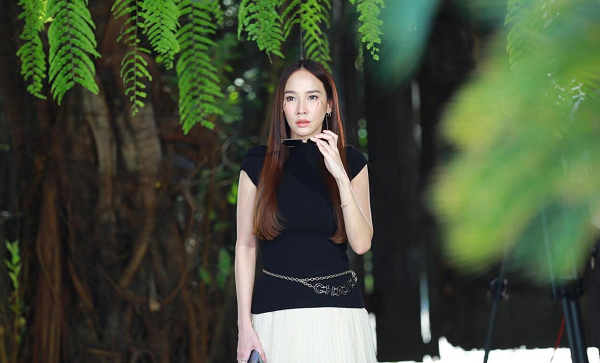Đến đám cưới em gái người yêu, tôi ghé tai chú rể hỏi một câu khiến anh ta tắt nụ cười, miệng lắp bắp xin tha-1