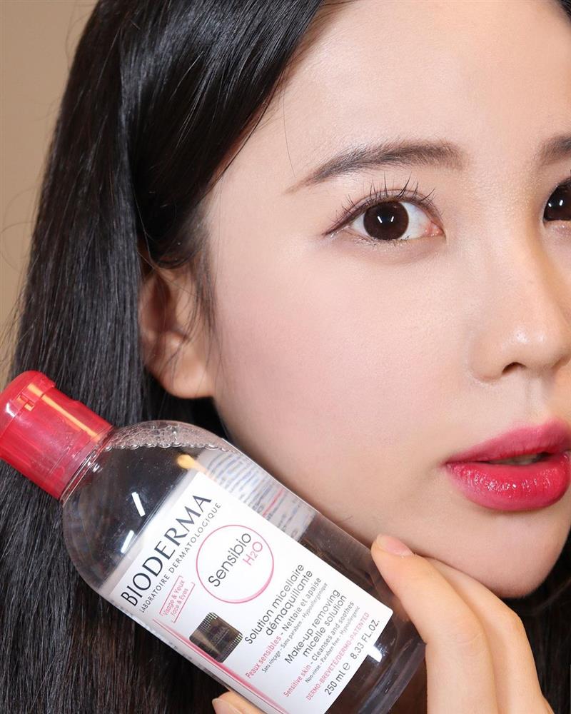 4 sai lầm khi tẩy trang khiến làn da toang từng ngày, điều đầu tiên 100% ai cũng mắc phải-2