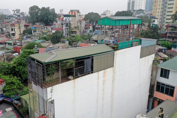 TP.HCM: Bị chủ tiệm game bắt nhốt, nam nhân viên chết trong tư thế treo cổ-3