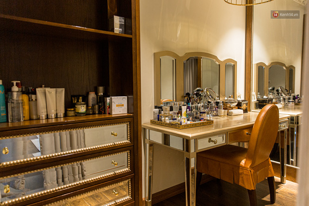 Rich kid đi xe Maybach chịu chơi nhất MXH: Ở biệt thự 6 triệu USD thuộc khu nhà giàu Phú Mỹ Hưng, quận 7, ngắm nội thất mà xỉu vì sự giàu có-14