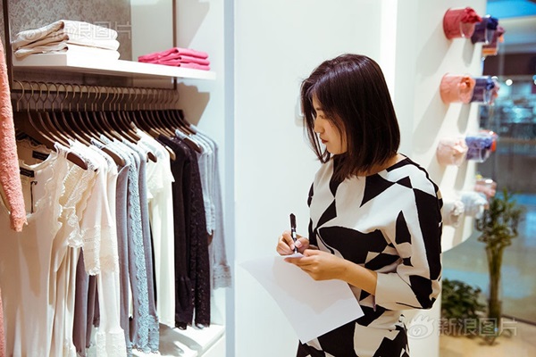 Dằn mặt kẻ thứ ba và những nghề kỳ lạ ở Trung Quốc-10