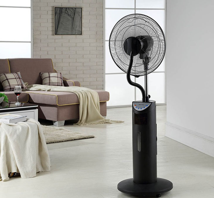 Miếng băng dán vết thương nhỏ nhắn dính vào quạt lại siêu tiết kiệm điện, không chỉ giúp bạn ngủ ngon mà còn có tác dụng đuổi muỗi-9