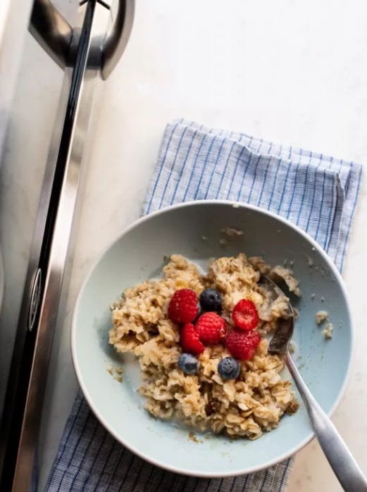 Chỉ cần 5 phút với chiếc lò vi sóng là hội chị em giảm cân đã có món ăn sáng ngon lành hấp dẫn-4