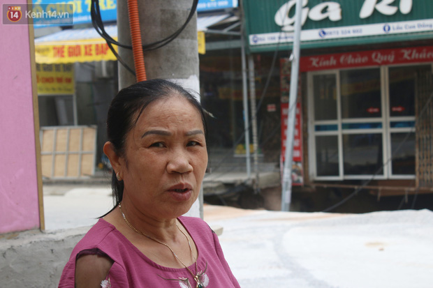 Hà Nội: Người dân bàng hoàng kể lại giây phút hố tử thần khổng lồ xuất hiện, nuốt chửng cây lộc vừng và khiến 20 hộ phải sơ tán-5