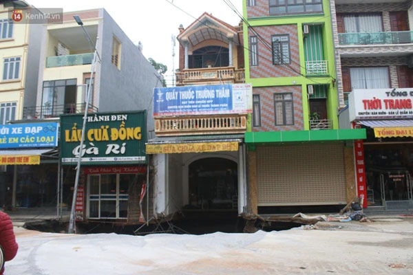 Cha đẻ ép con trai 9 tuổi về ở cùng mẹ kế, rồi hành hạ đến mức nhập viện-3