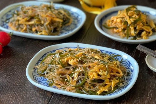 Món ăn giảm cân nhanh: Chỉ 1 tháng mang món miến trộn này đi làm ăn trưa, vòng eo tôi đã giảm cả 4cm!