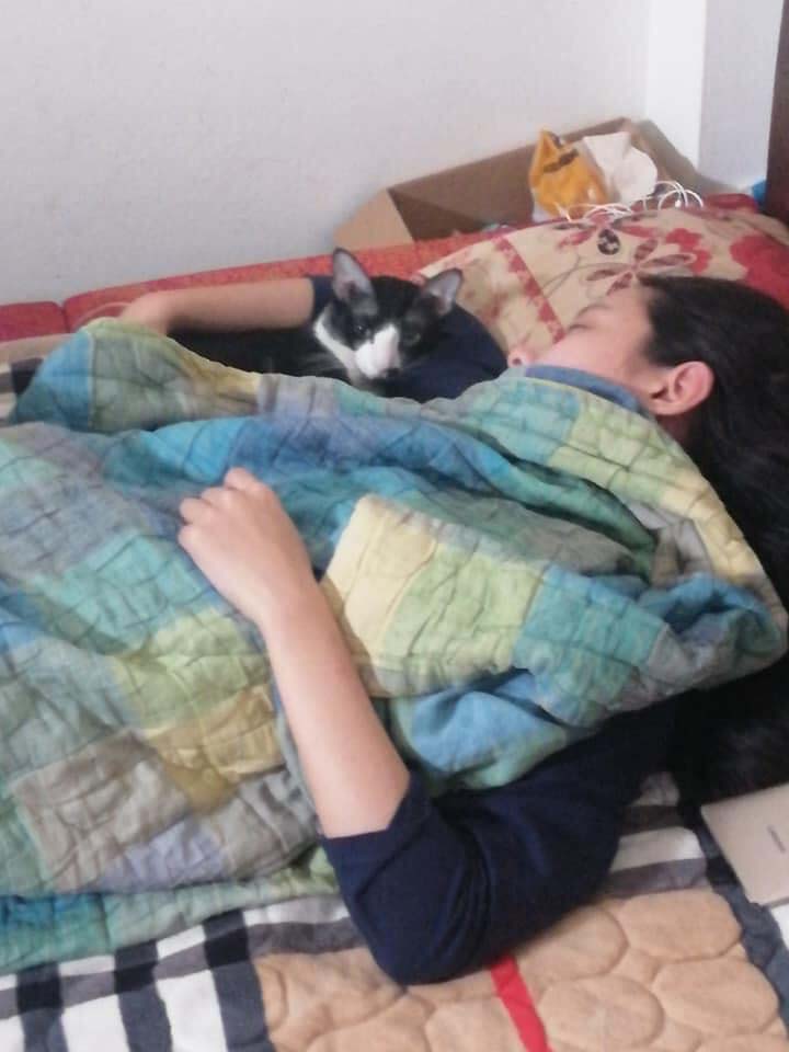 Cô gái bóc phốt chị cùng phòng ở bẩn, dẫn bạn trai về chơi nhưng thiếu ý tứ, tạo đủ tư thế nóng mặt trên giường-2