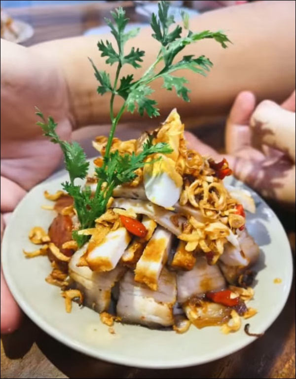 Trường Giang đổ mồ hôi nấu đồ&nbsp;ăn ngon cho Nhã Phương&nbsp;tẩm bổ, bày biện đẹp mắt chuẩn nhà hàng-4