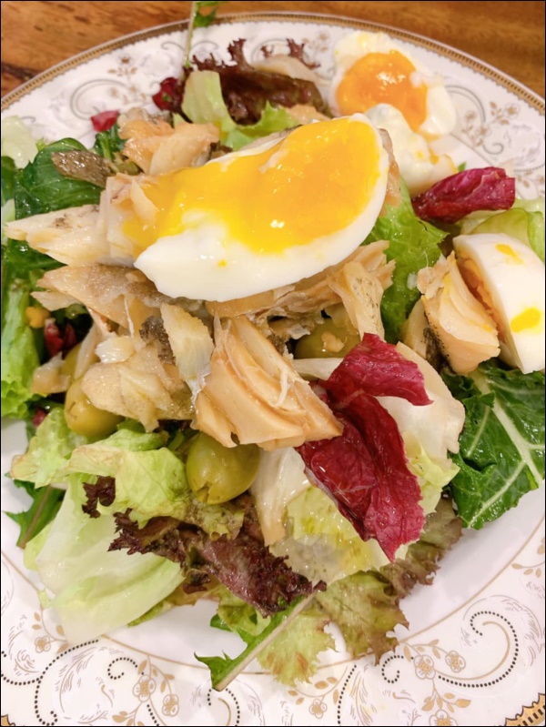 Trường Giang đổ mồ hôi nấu đồ&nbsp;ăn ngon cho Nhã Phương&nbsp;tẩm bổ, bày biện đẹp mắt chuẩn nhà hàng-13