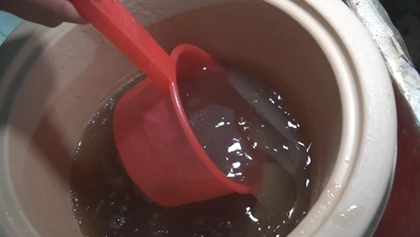 Nguy cơ ung thư vì ăn phải tôm bơm tạp chất: Làm thế nào để nhận biết tôm bơm tạp chất?-2