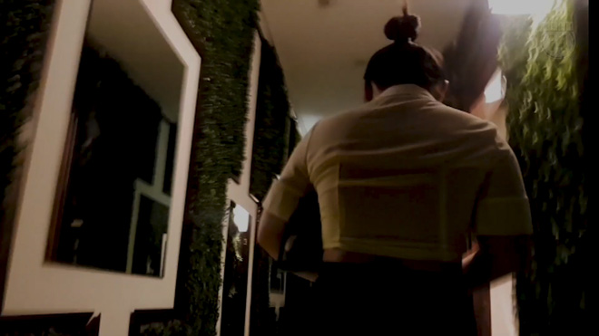 Thâm nhập thế giới massage sung sướng ở Hà Nội: Các nữ nhân viên khỏa thân bơi, nhảy và kích dục cho khách, giá cao nhất 10 triệu đồng-4