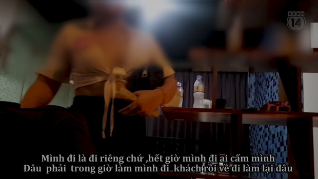 Thâm nhập thế giới massage sung sướng ở Hà Nội: Các nữ nhân viên khỏa thân bơi, nhảy và kích dục cho khách, giá cao nhất 10 triệu đồng-8