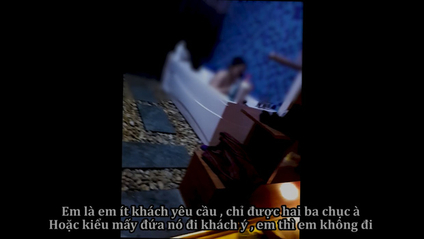Thâm nhập thế giới massage sung sướng ở Hà Nội: Các nữ nhân viên khỏa thân bơi, nhảy và kích dục cho khách, giá cao nhất 10 triệu đồng-10