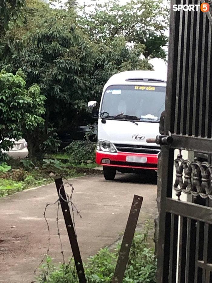 Lễ ăn hỏi Xuân Trường - Nhuệ Giang: Cô dâu chú rể lộ diện, trai tài gái sắc xứng đôi-21