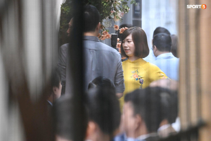 Lễ ăn hỏi Xuân Trường - Nhuệ Giang: Cô dâu chú rể lộ diện, trai tài gái sắc xứng đôi-8